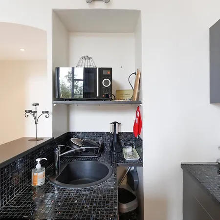 Upstays Center 30M2 Apartment Near Palais *